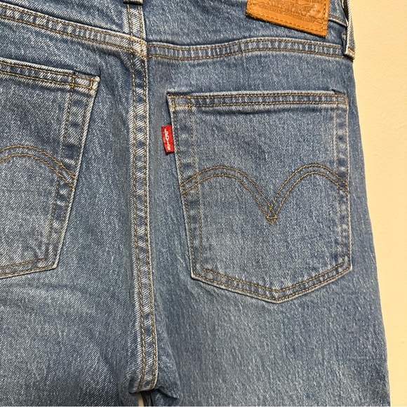 LEVI’S Iconic Wedgie Jean Medium Denim - Picture 4 of 6